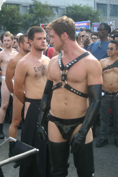 slavescotty: Connor McGuire during filming for Bound in Public - what a stud!!