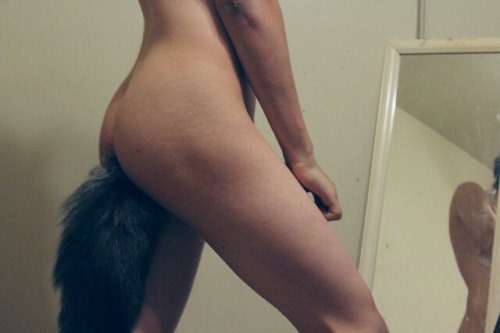 sugar-delight:  Fluffy tail Set   adult photos