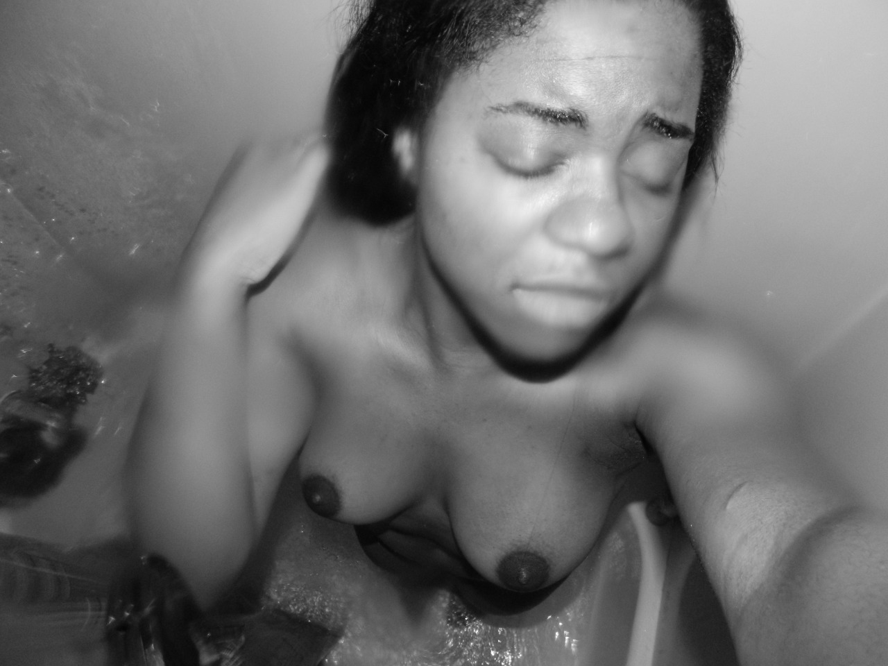 crackyeah:  naked  edited: just letting it be known, i nearly threw up when i uploaded