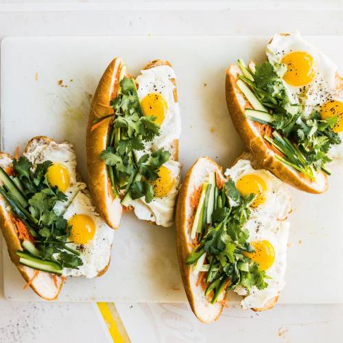 Fried egg banh mi