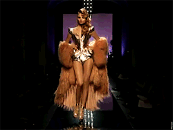 girlannachronism:  Jean Paul Gaultier fall 2009 couture 