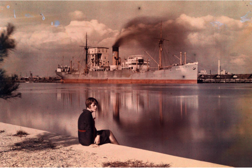 killerbeesting:Clifton R. Adams, Reflections, Florida, 1930 (National Geographic Archives)
