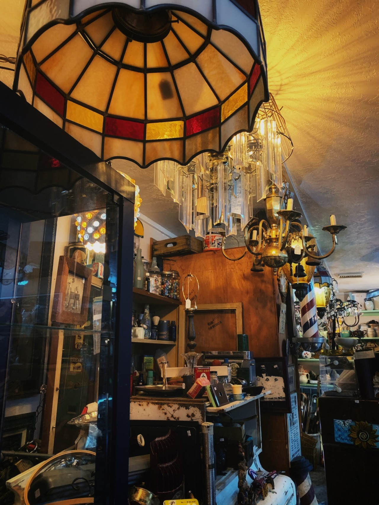 archae-heart-deactivated2021012:The only valid antique shops are the ones that look like this—pieces strewn from rafters and overflowing into aisles that are packed so tight you have to play Twister to walk through them without breaking everything and