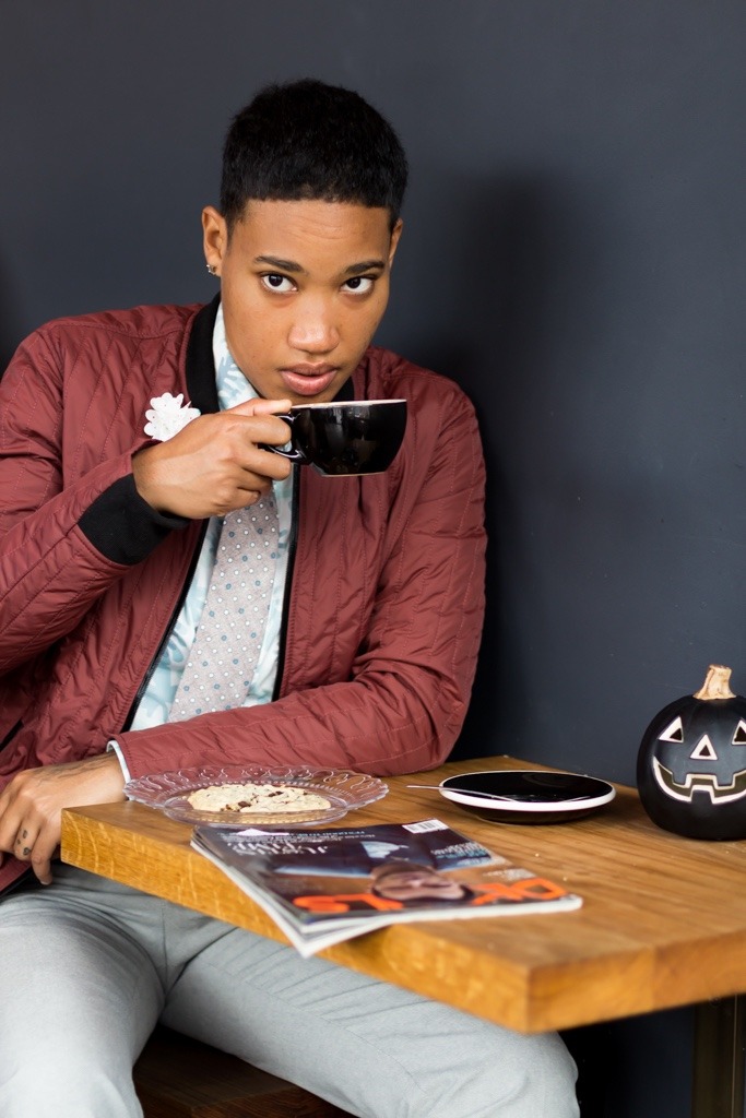 shedoeshimfashion:  shedoeshimfashion:  Coffee a day keeps a smile on my face. Went