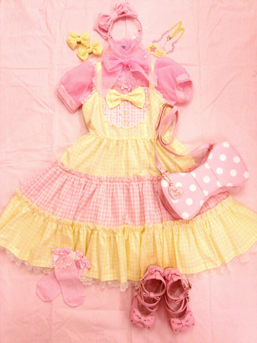 Angelic Pretty Utsunomiya: [x] [x]