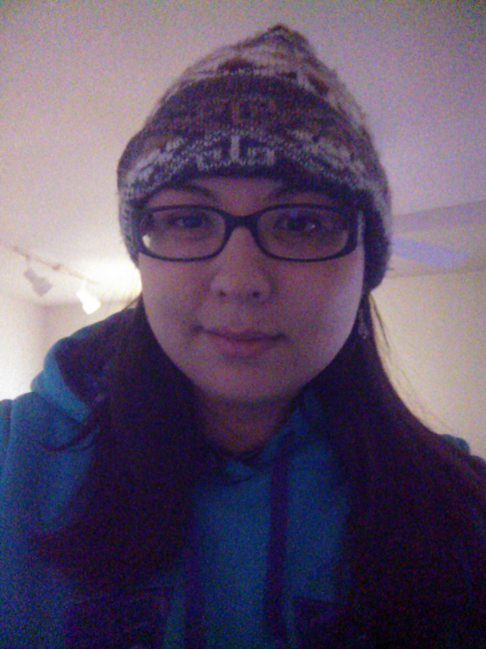 ileftmyheartinwesteros:  It was fucking cold as fuck outside tonight but my outfit
