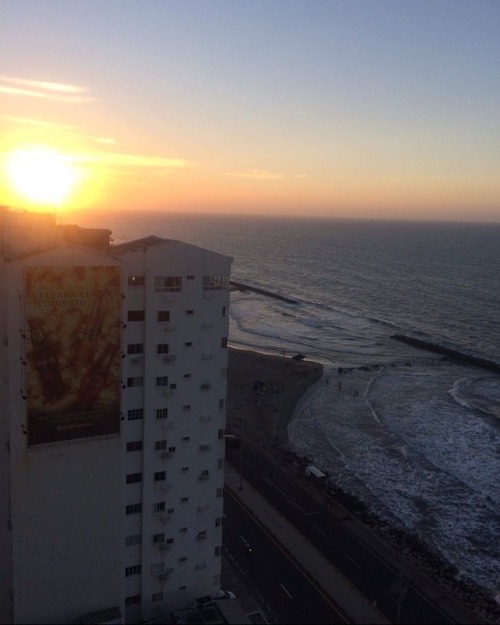 The view from our apt we got through Airbnb, we had the beach right across the street so at night and during the day we could hear all them beach sounds n such frikin amazing!  #view #epic #hamocklife  #beach #laplaya  #lacosta #christmasbreak #cartagena