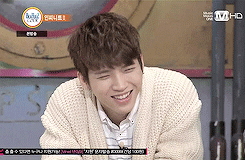  Woohyun’s pre-debut photo from his minihompy account and its dramatic caption.