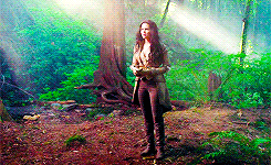 mitchellfowler:  make me choose: onceuponahookedswan asked: mary margaret or snow