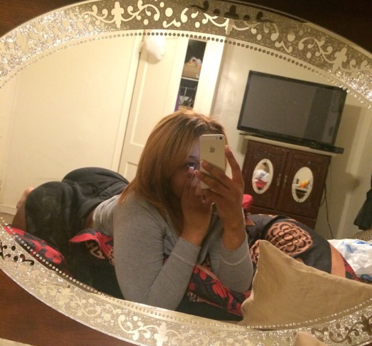 illyspov:  Definitely a new fav! Ass is Crazy &amp; do ya’ll see that Pussy