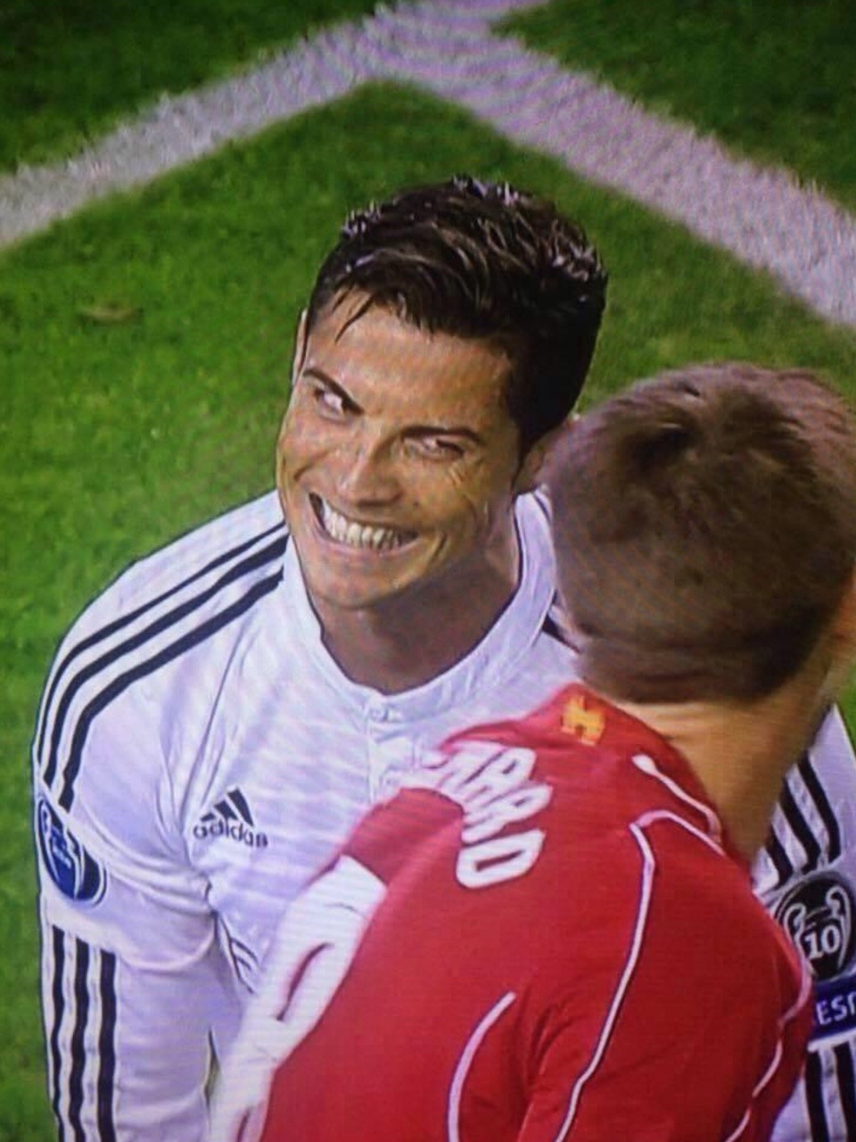 fiftythreecrimes:  So many ways to caption this lmao. 