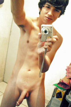 newextention:  completely shaved boy  Oh