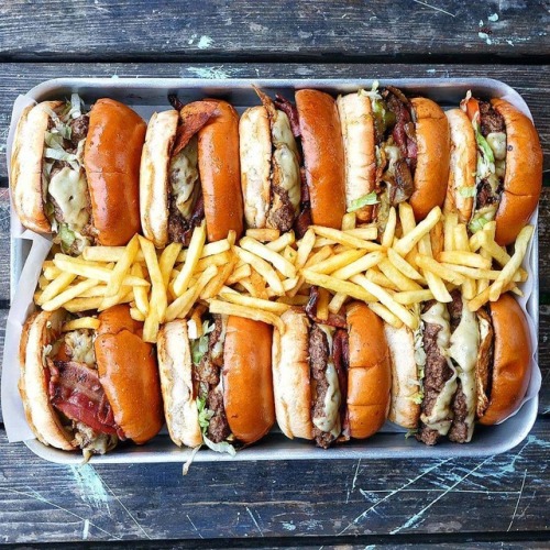 yummyfoooooood - Bacon Cheeseburgers and Fries