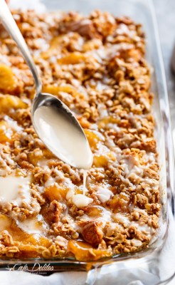 sweetoothgirl:    APPLE PIE FRENCH TOAST BAKE  