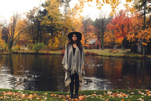 jonahreenders:Samantha in the Fall.By: Jonah Reenders