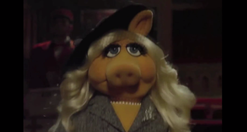 Miss Piggy sings Rihanna’s ‘BBHMM’. Missy Piggy might be the only mammal on this p