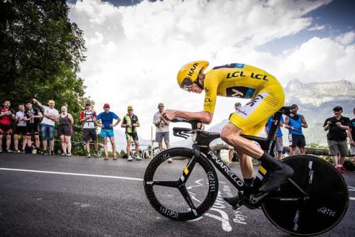 pcwt:  {30 YEARS OF LCL YELLOW JERSEY} Chris Froome: 3x Tour de France winner and already 44 days in