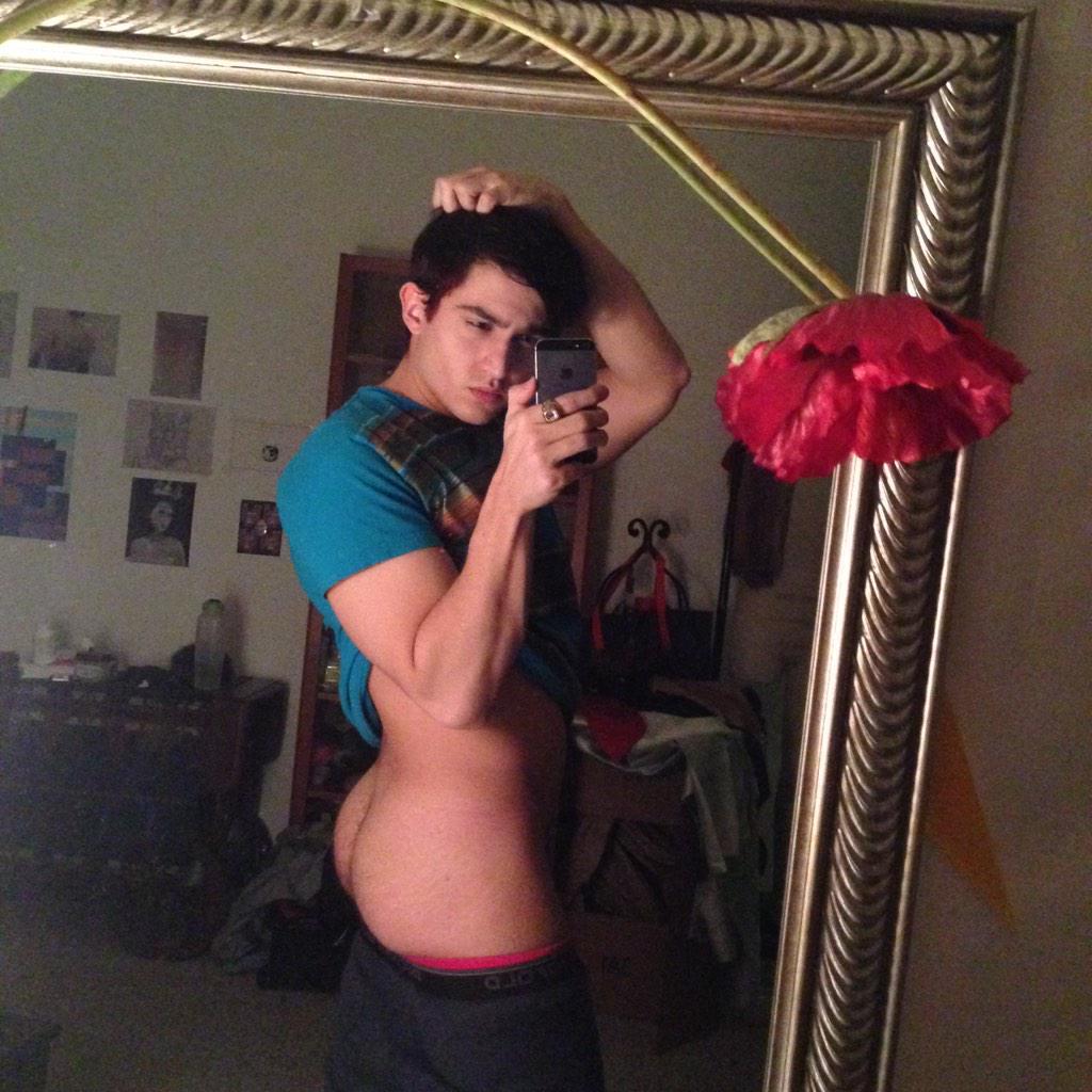 colungafrank:  Jacob Ladder twitter pics
