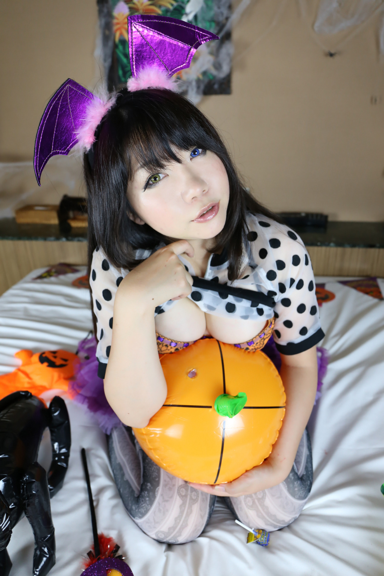 Cosplay Girl Higurashi Rin (Devil Girl) 1-3