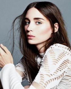 fetchandsketch:  Rooney Mara está bien pinches