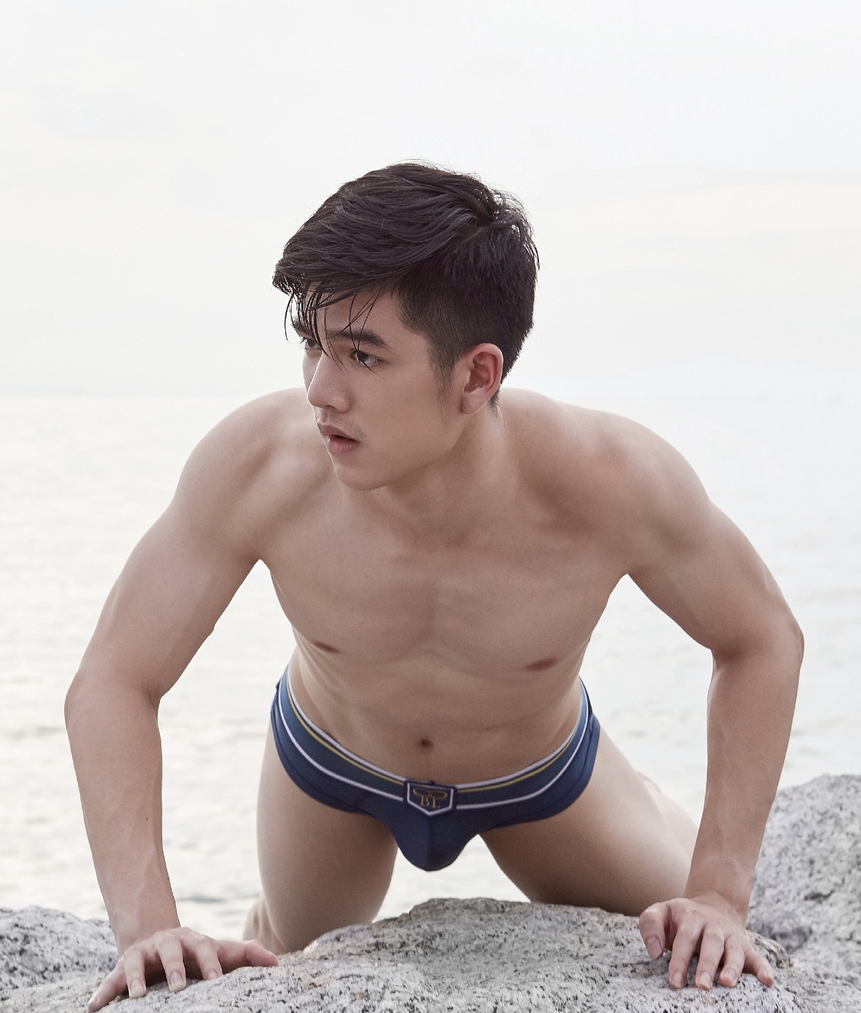 chinkoheartschinko:  juyumyn: onlyasianhunks:  Kritsapich Earth@1   (19/05/18)