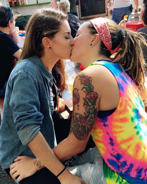 anotherlesbianandwhat:  xxx