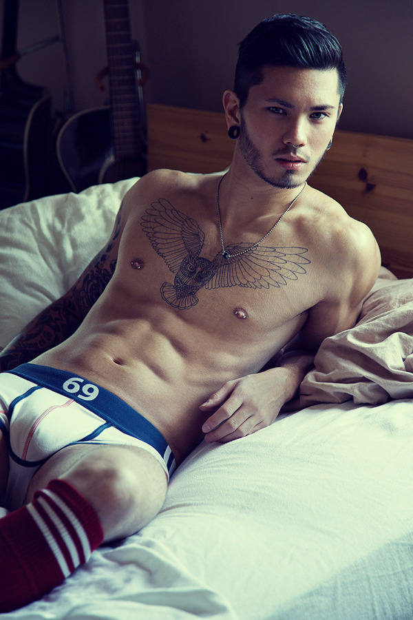 stevotrann:  Featuring Louis Ruel Website Model : Stevo Trann Taken by Louis Ruel