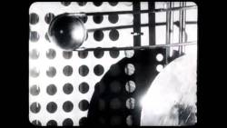 vivipiuomeno1:  Lazlo Moholy-Nagy - Lichtspiel, Schwarz Weiss Grau (luz en movimiento negro-blanco-gris)