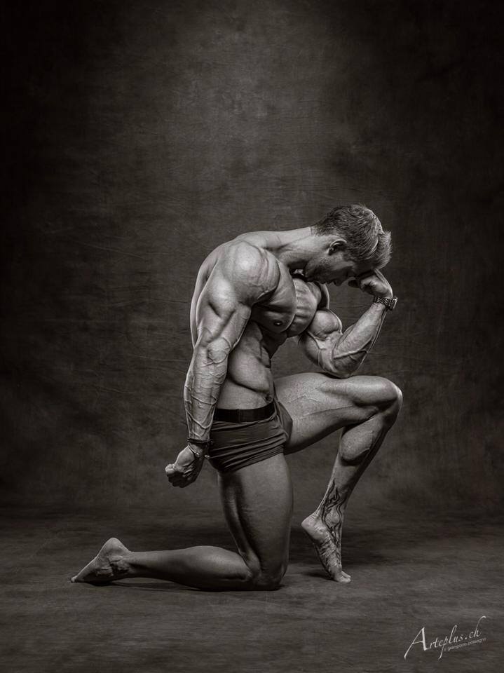 mitos:  Natural bodybuilder Patrick Reiser by Giampaolo Possagno of Arteplus.ch (2014)