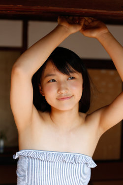 quantanp:  Riho Sayashi鞘師里保