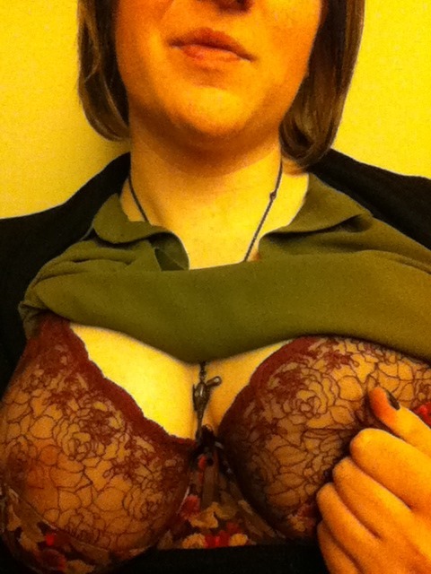 shibarislut:  Bathroom break. ;)