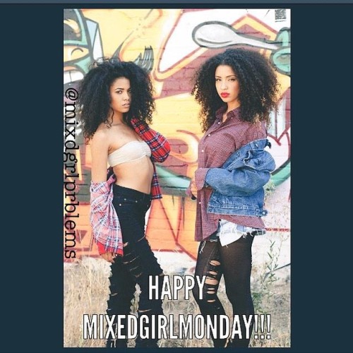 an old #happymixedgirlmonday post from 2014! 2014 was 8 years ago???? what a time lol ❤️ #mixedgirlm