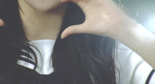 i4:  Just random midnight gifs.