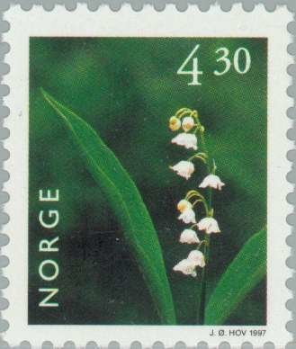 stamp-it-to-me:two 1997 Norwegian stamps from a series on flowers[id: two postage stamps, both with 