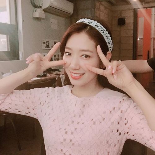 Park Shin Hye - Selca  