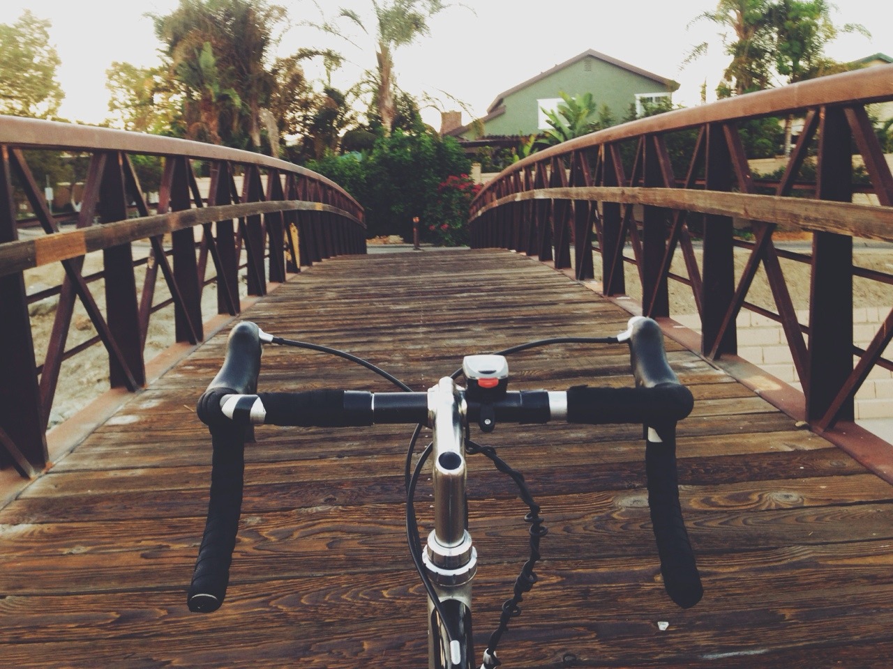 yyoungblood:  batboyfrever:  alpha-peasant:  Solo sunrise ride from my house to several