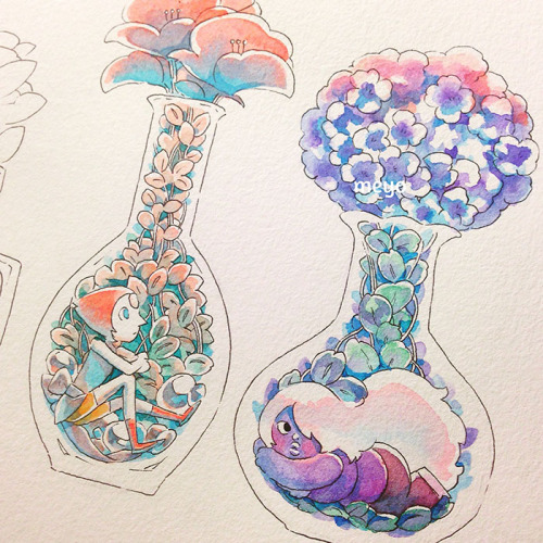 cousaten:  Gem moms in bottles with plants! 