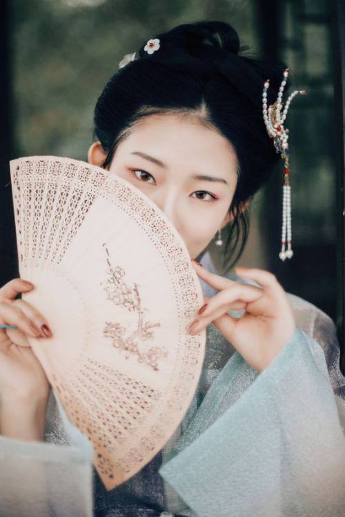 Traditional Chinese Hanfu.