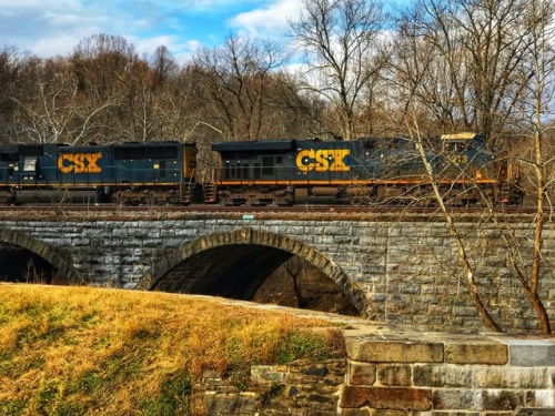 CSX Engines Crossing Catoctin Creek Bridge, Frederick County, Maryland, 2017.One of the oldest railr