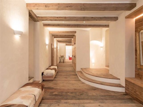 fineinteriors:Restored Engadin (built in 1680) house near St. Moritz listed by Sotheby’s Realty.