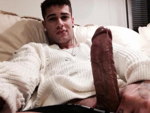 camodude:http://camodude.tumblr.com/