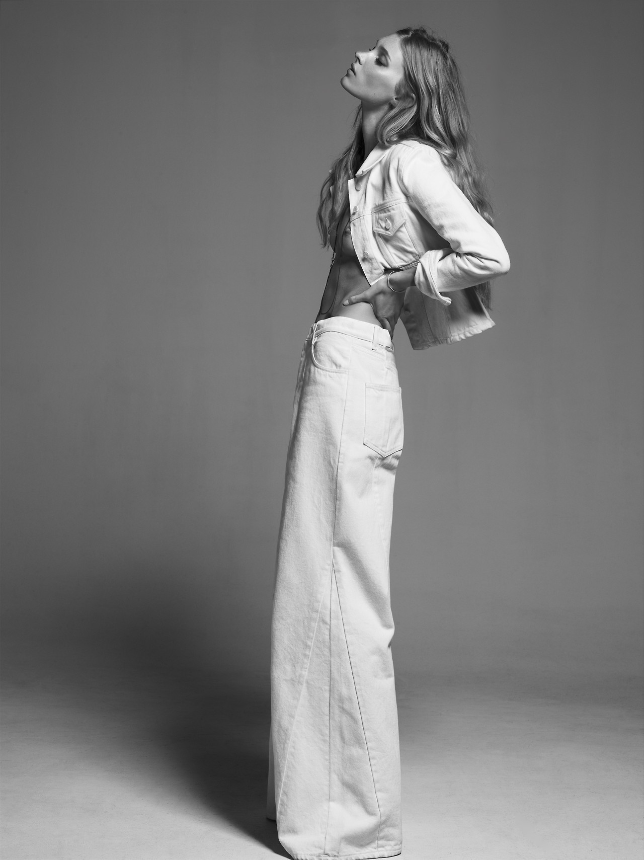 eroticartandphotos:  Elsa Hosk 