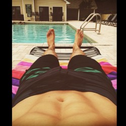 Romancingthelookyloos:  Reedisonspeed:  Finally A Pool Day. No More Looking Like