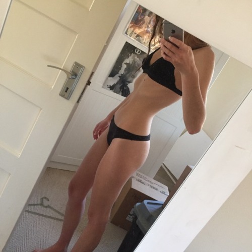 Height: 164cmWeight: 46,3 Kg