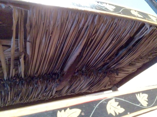 rosscountyhistoricalsociety:    Painted fancy settee , c. 1815. It belonged to Edward Tiffin, first 