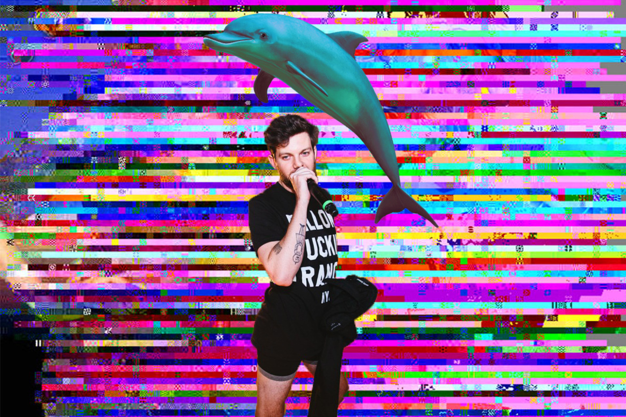 hr8938cepheii:Dillon Francis with no pants on
