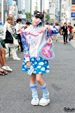 tokyo-fashion:  Met Minodayo on the street in Harajuku. Her look features a pastel pistol with an anime sticker, ruffle jacket and cloud skirt by My Unicorn Dayo, a Candy Stripper heart bag, loose socks, WEGO fuzzy sandals, and Pacman hair clips. Full