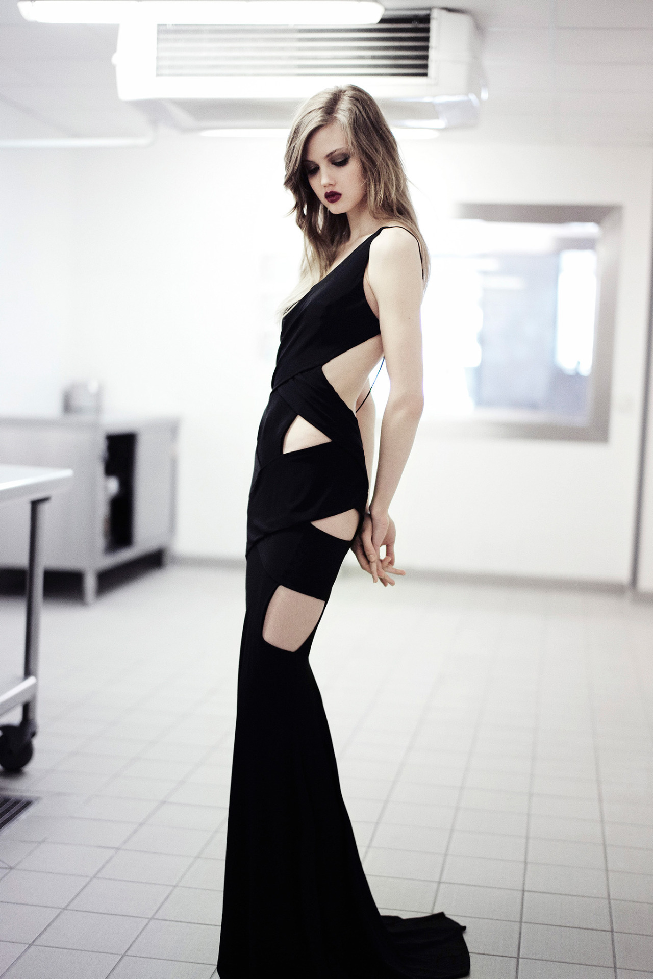 notordinaryfashion:Alexandre Vauthier F/W 2015-16