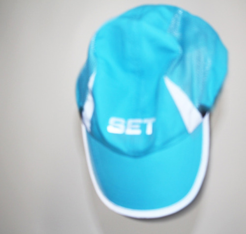 SET 3M REFLECTIVE CAP Available Now www.setstore.co.uk