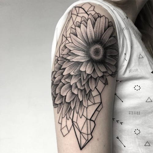 sixpenceee: Blackwork Tattoos Tattoos by Parvick Faramarz who infuses a distinctive edgy style int